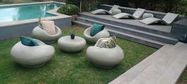 WhatsApp Image 2025-10-13 at 23.03.24 4 Seater Bubble Set